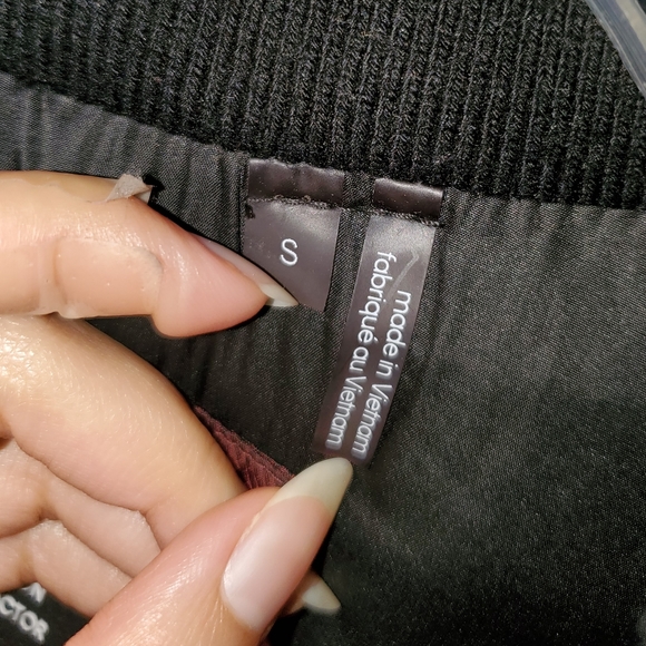 Calvin Klein Merlot Classic Puffer Coat - Picture 13 of 16